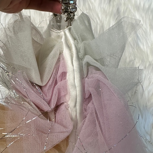 L'Alingi
Taliya tulle pouch minibag - Picture 6 of 13
